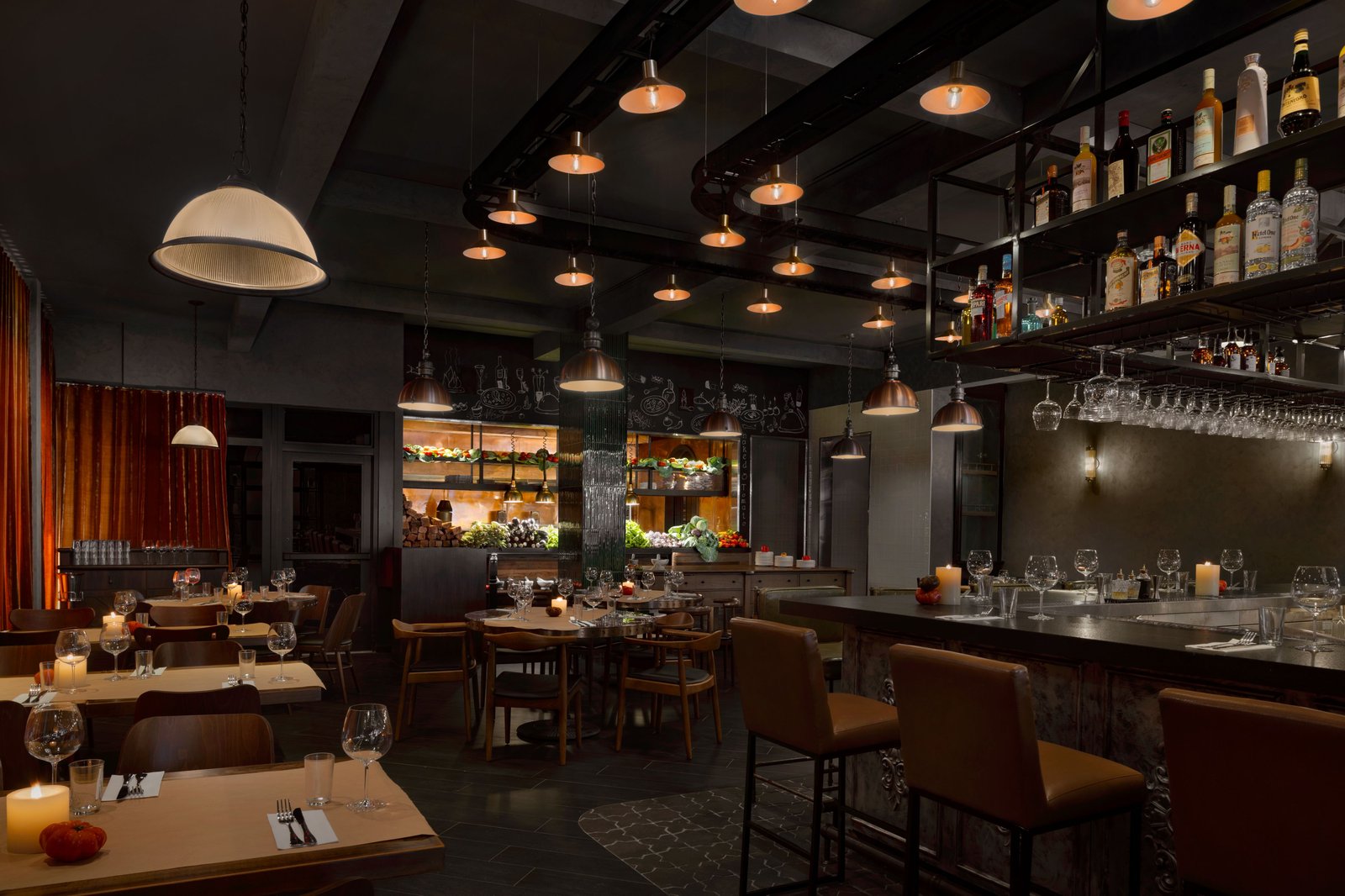 Moxy Miami South Beach, eat & drink