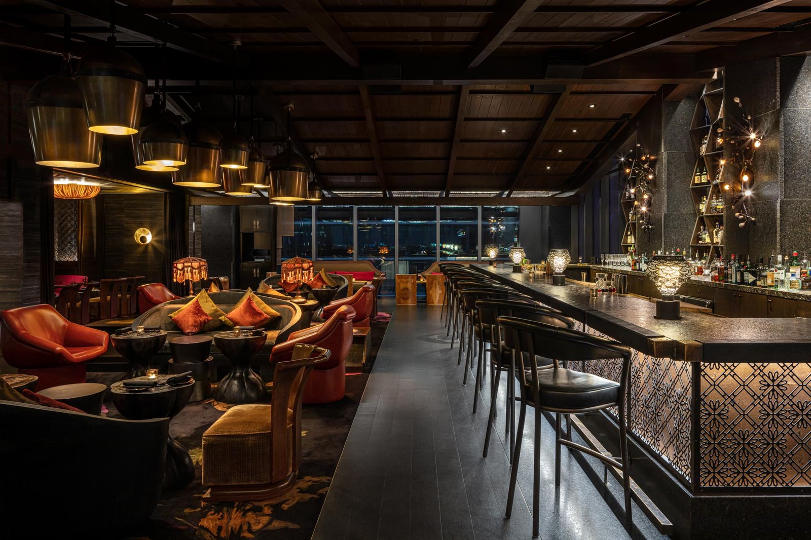 EAST Miami, eat & drink