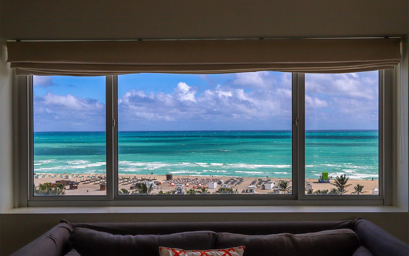 Nautilus Sonesta Miami Beach, vibe
