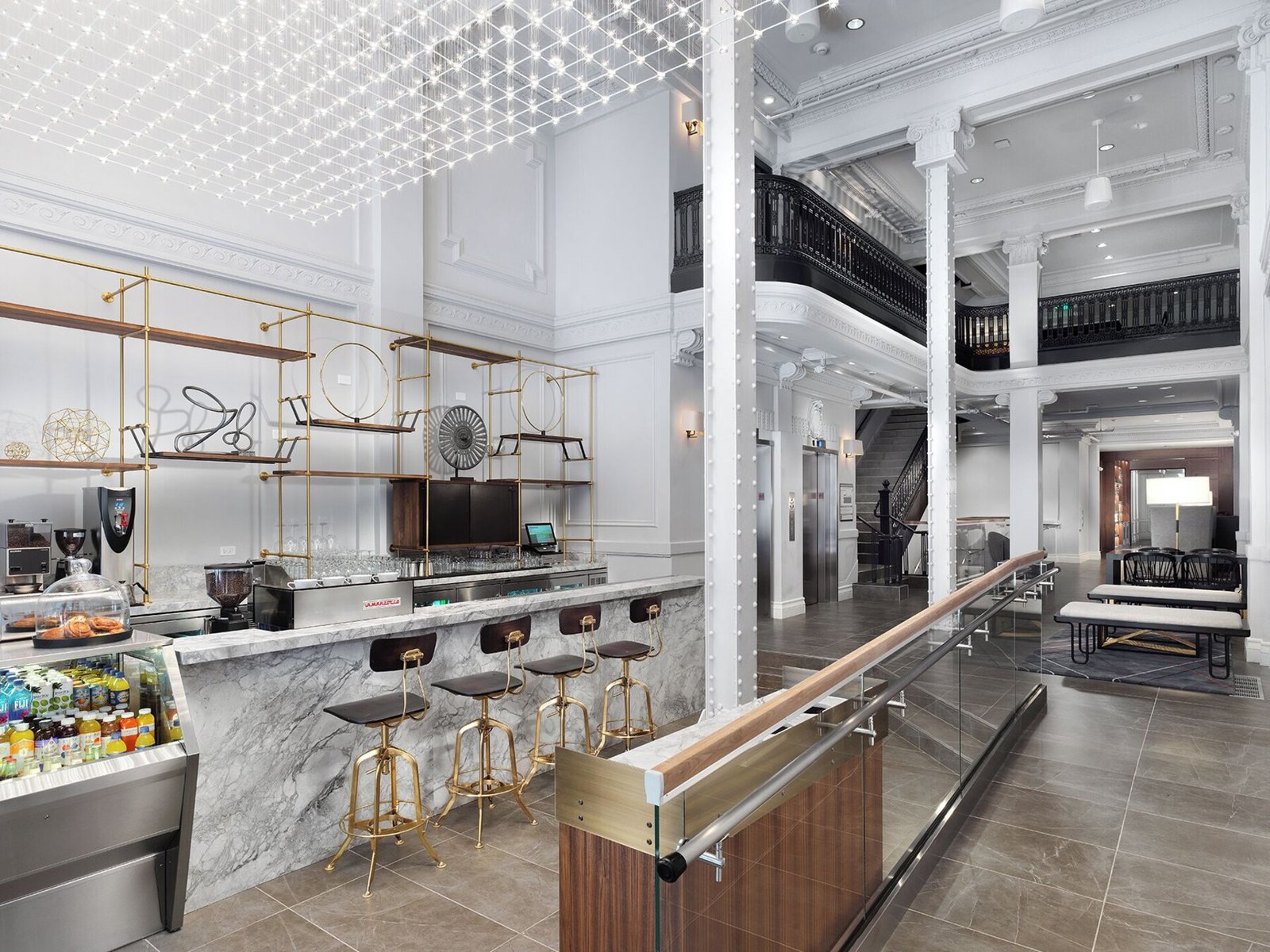 Axiom Hotel, eat & drink