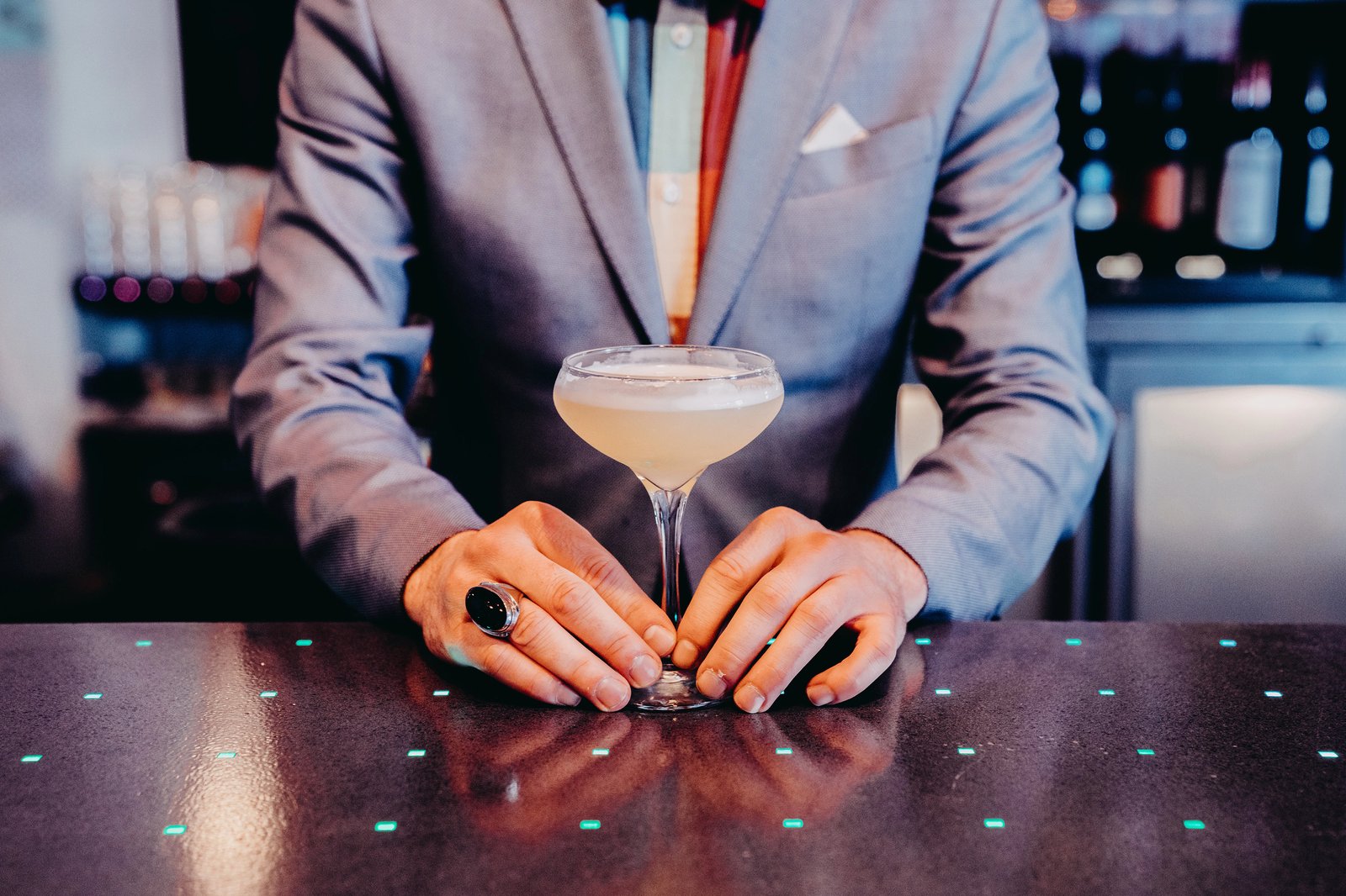 W San Francisco, the living room bar