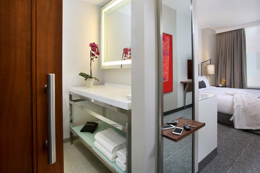 The Godfrey Hotel Boston, rooms