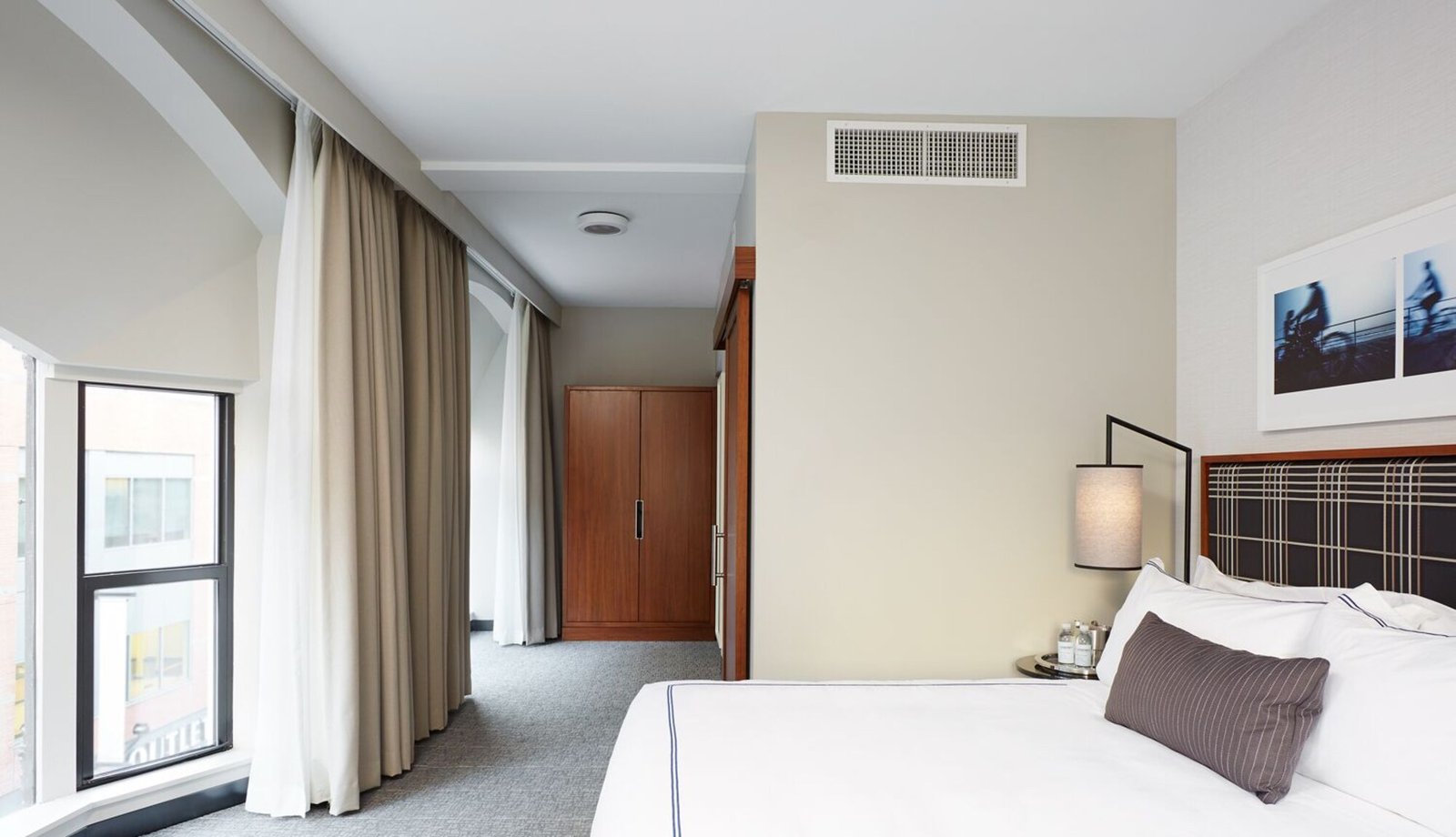 The Godfrey Hotel Boston, rooms