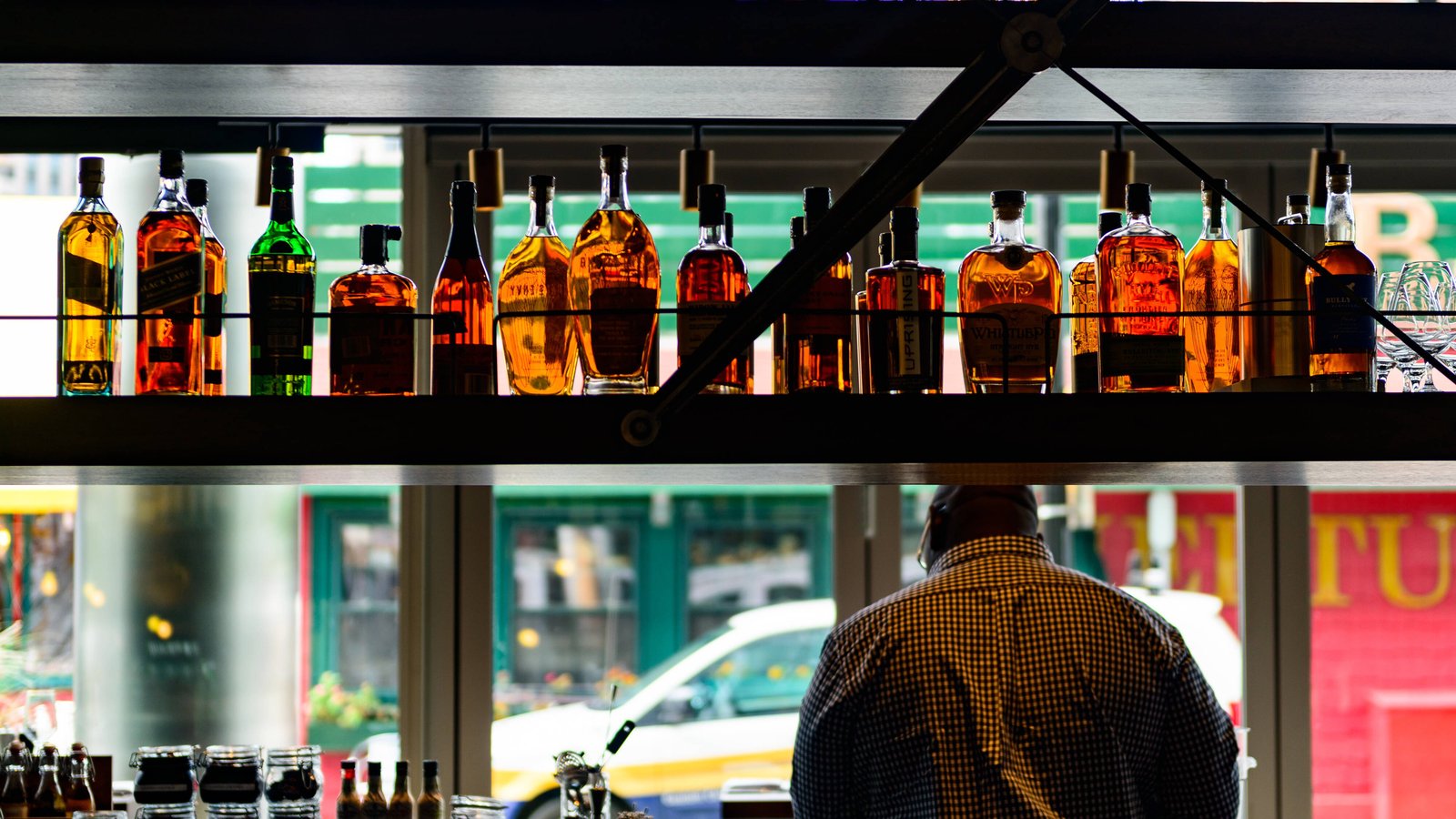 The Envoy Hotel, Autograph Collection, eat & drink