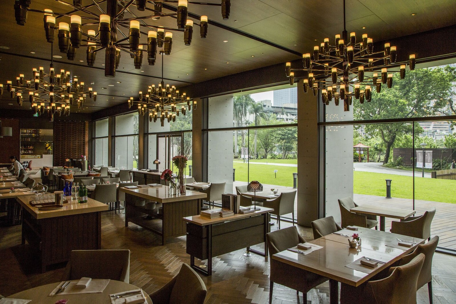 Eslite Hotel, the chapter café