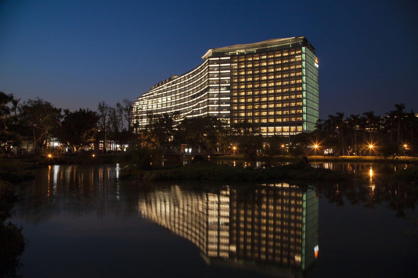 Eslite Hotel, how it began