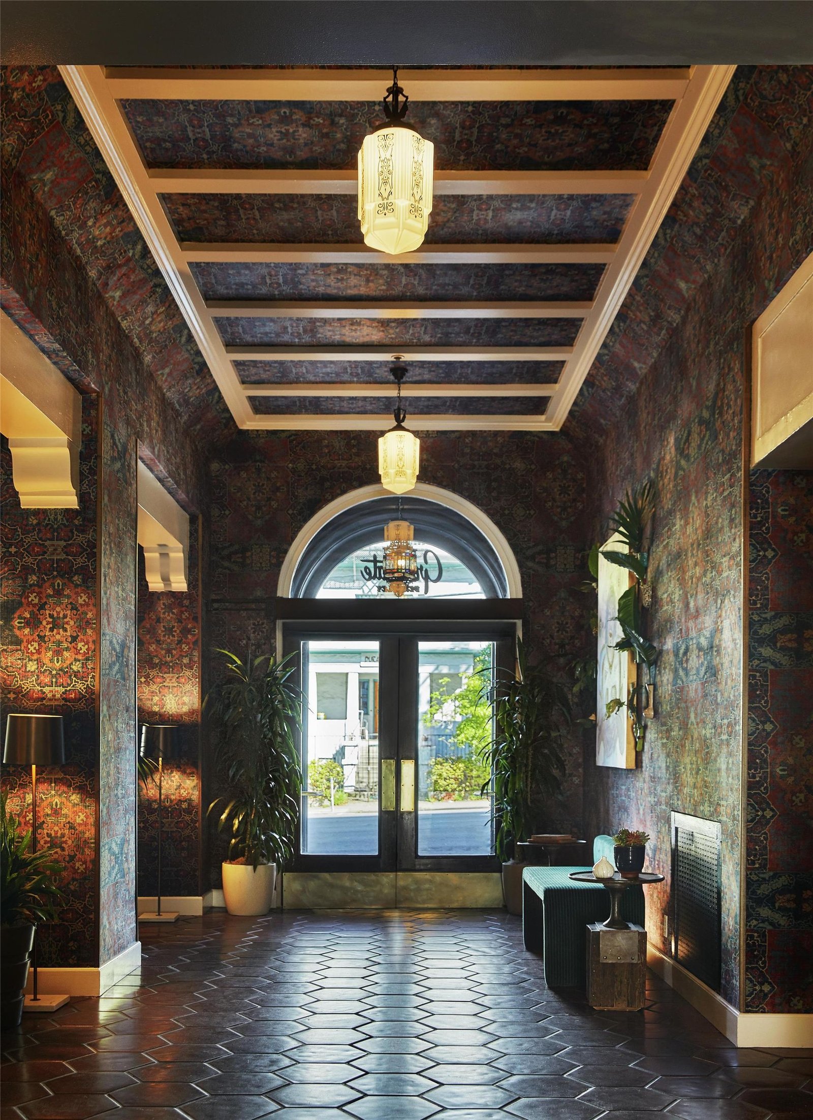 Graduate by Hilton Berkeley, vibe