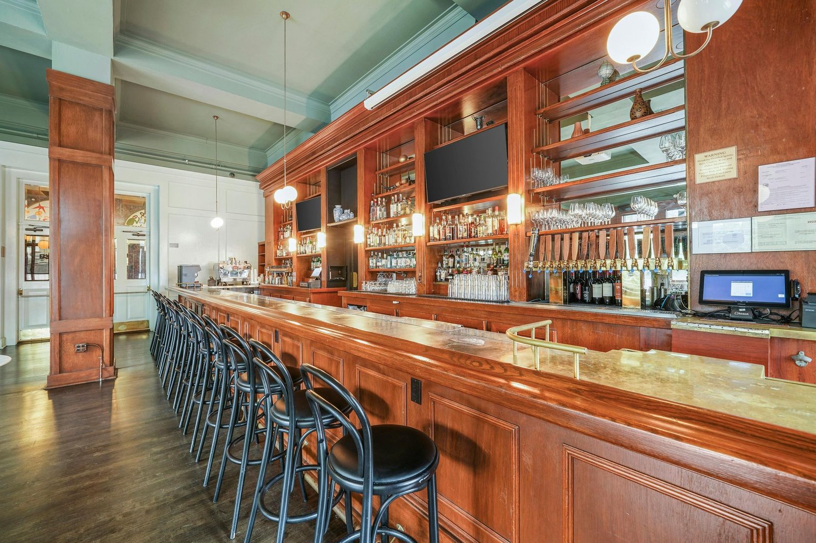 Graduate by Hilton Berkeley, eat & drink
