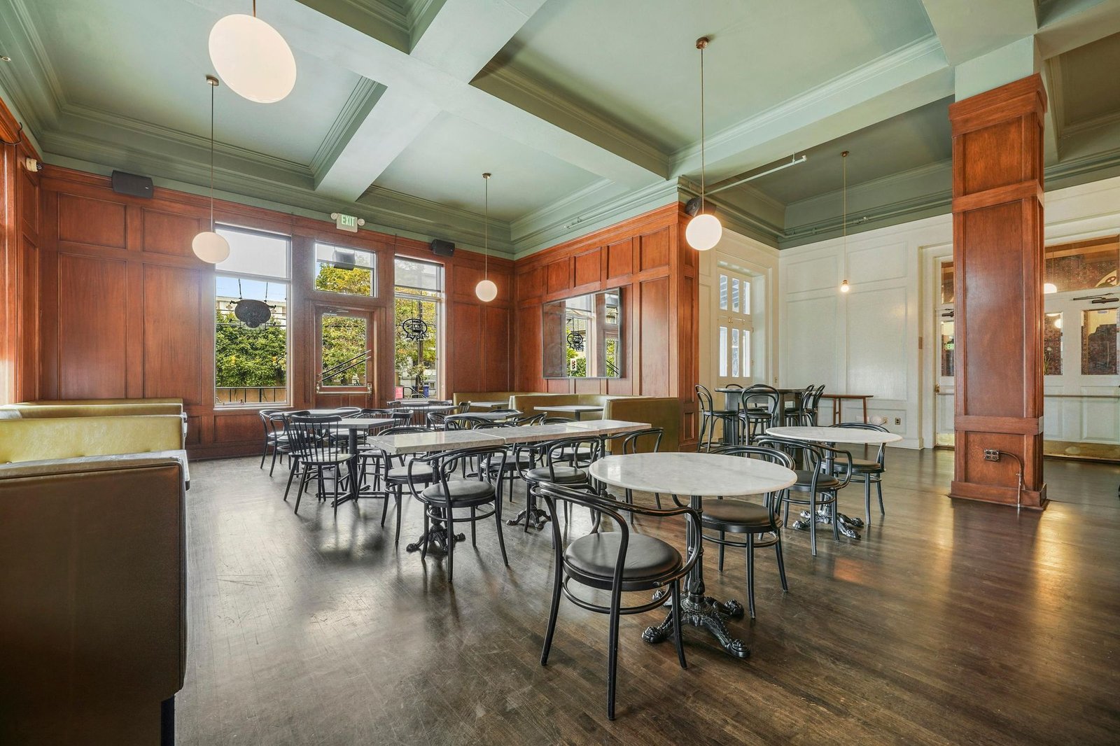 Graduate by Hilton Berkeley, eat & drink