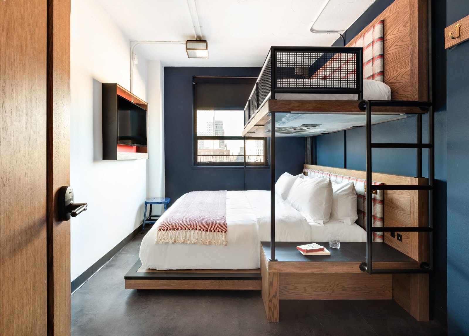 The Revolution Hotel, rooms