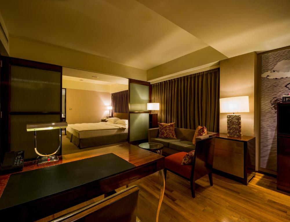 Les Suites Da-An — rooms
