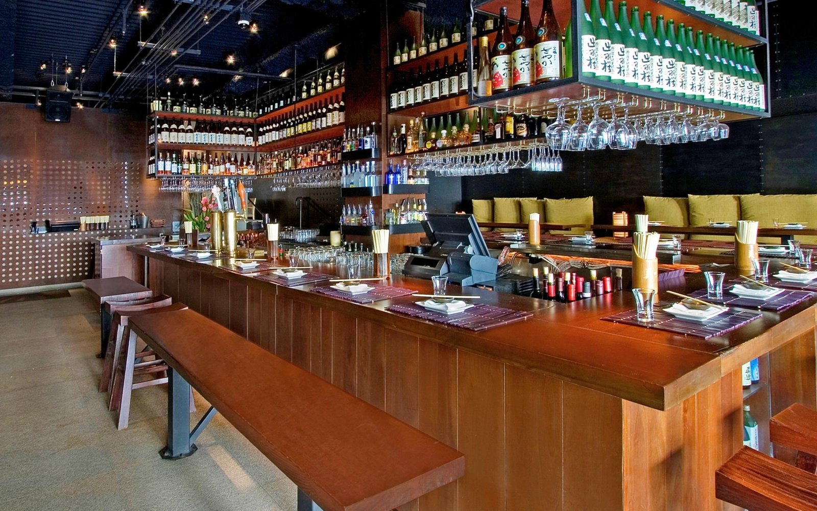 Harbor Court Hotel, eat & drink