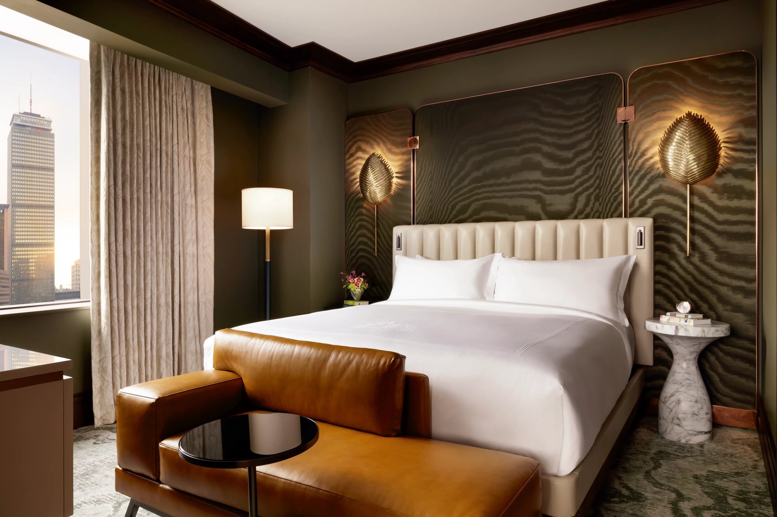 Raffles Boston, rooms