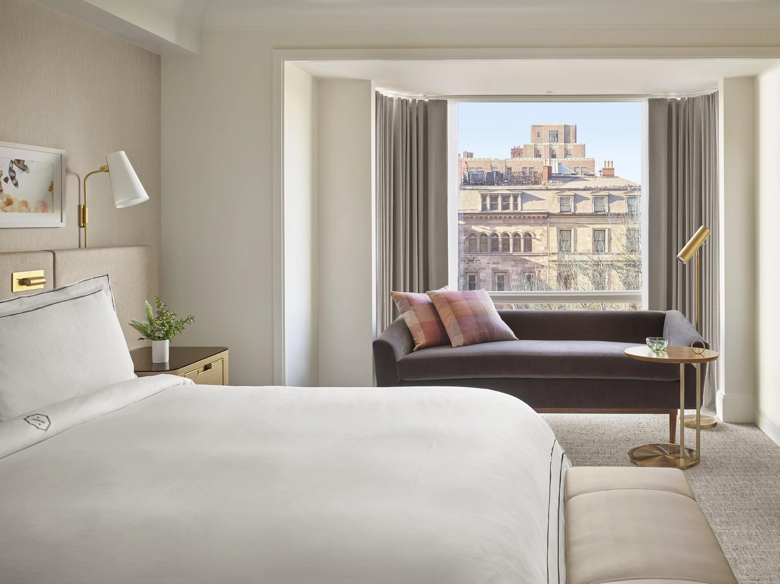 The Newbury Boston, rooms