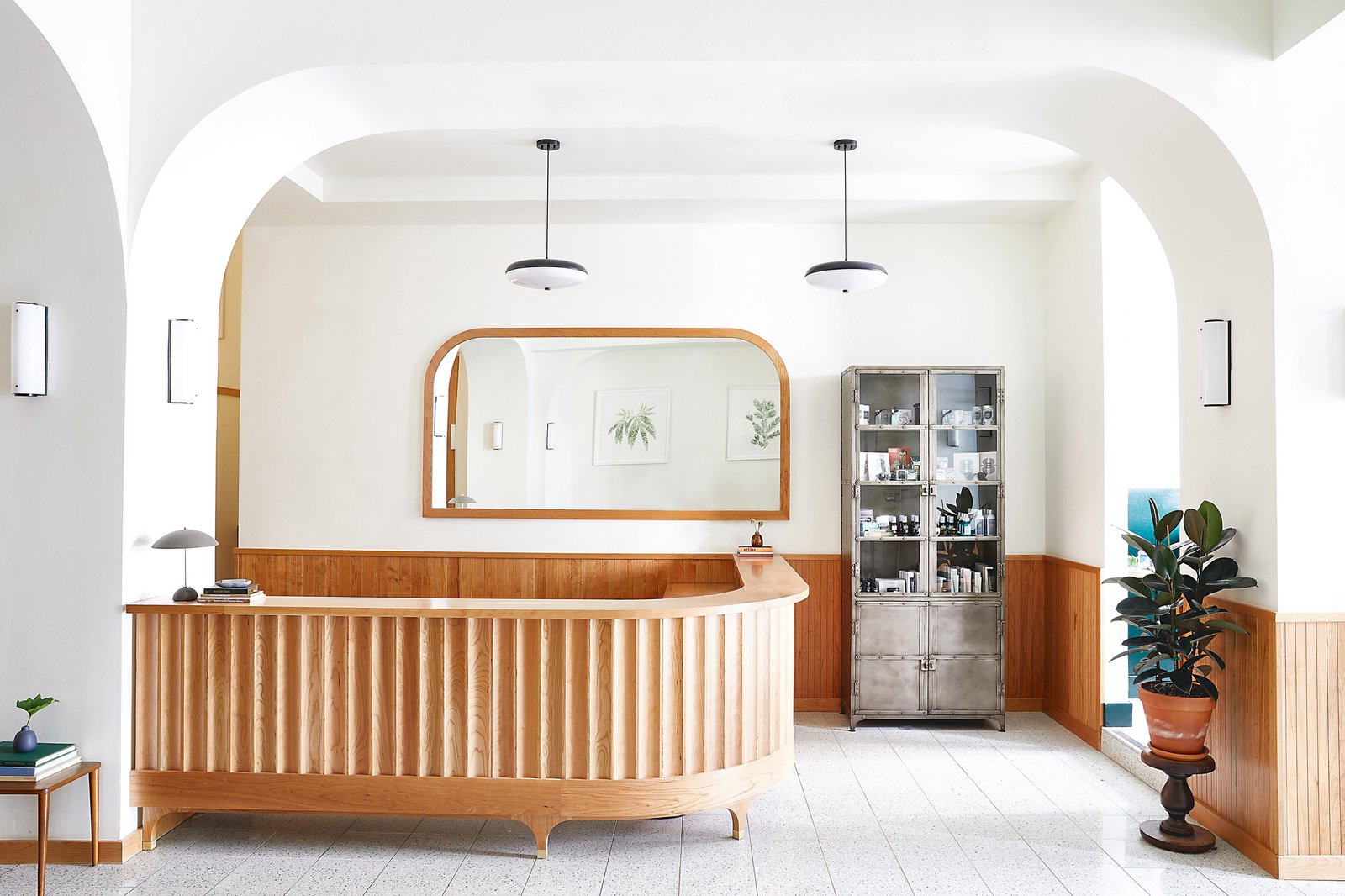 Tilden Hotel, vibe