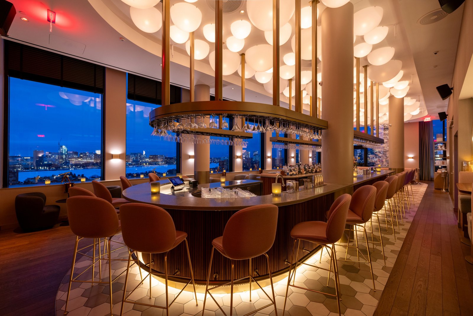 citizenM Boston Back Bay, eat & drink