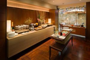 Les Suites Taipei Qingcheng — eat & drink