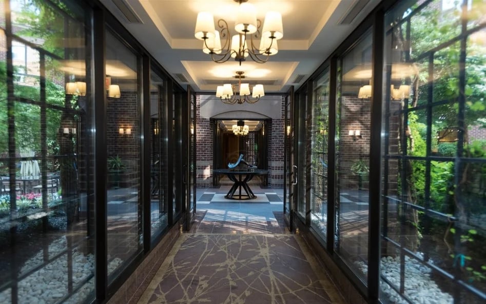 Four Seasons Hotel Washington, DC, vibe