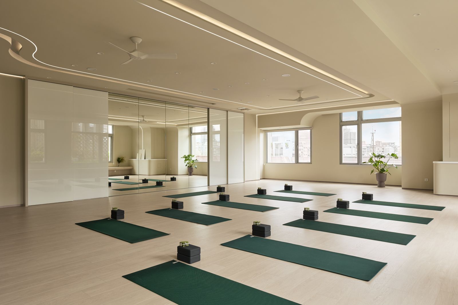 Hotel Uketamo, the yoga studio