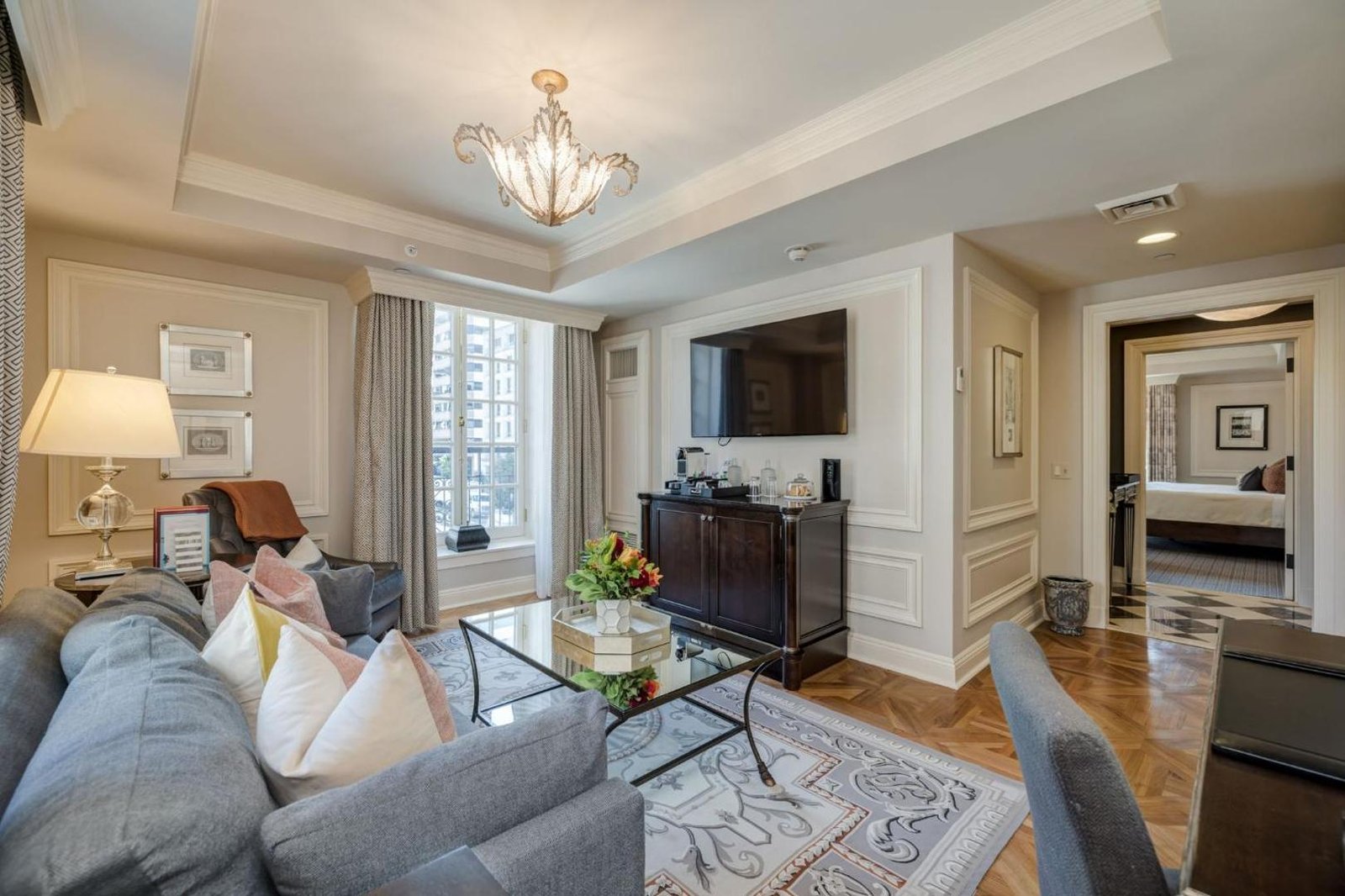 The Jefferson, rooms