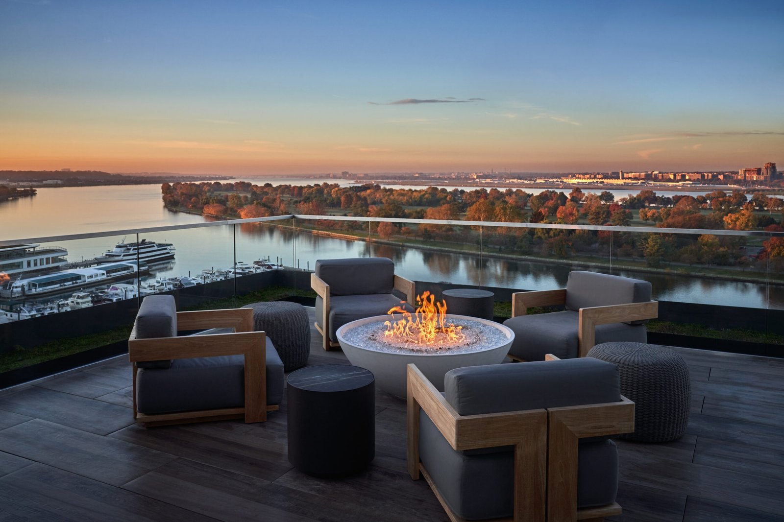 Pendry Washington DC - The Wharf, vibe