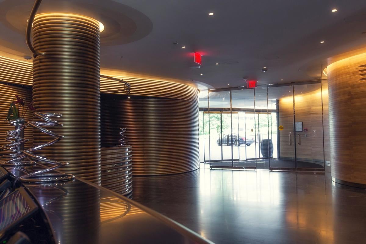 The Watergate Hotel, vibe