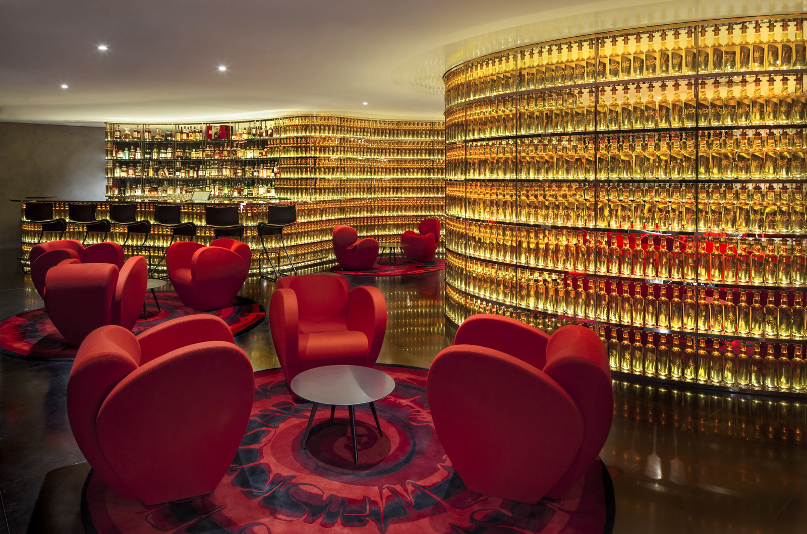 The Watergate Hotel, eat & drink