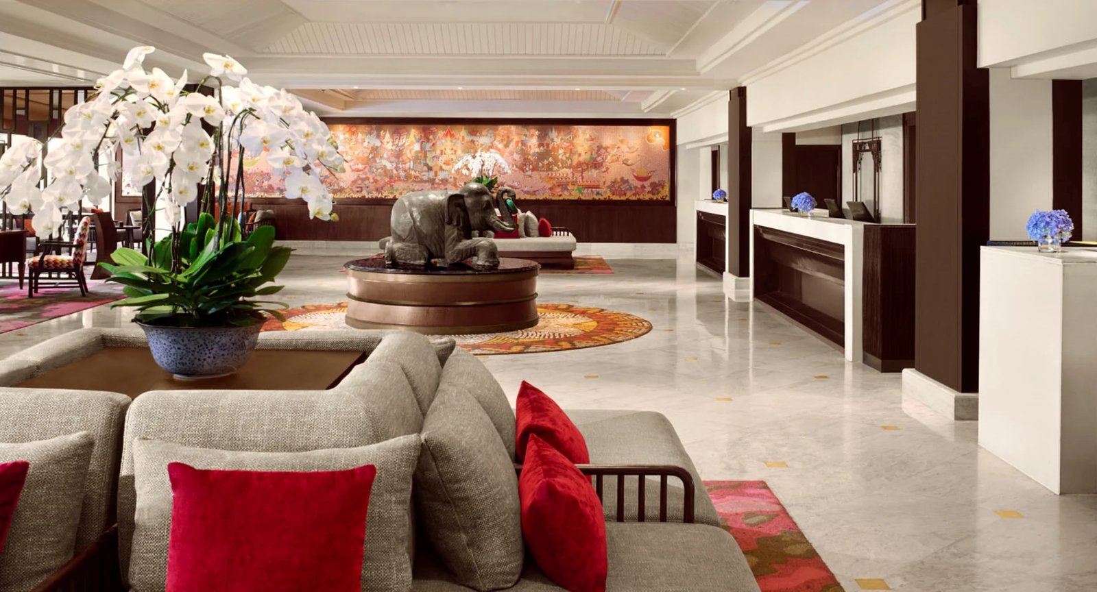 Anantara Bangkok Riverside Resort & Spa — vibe