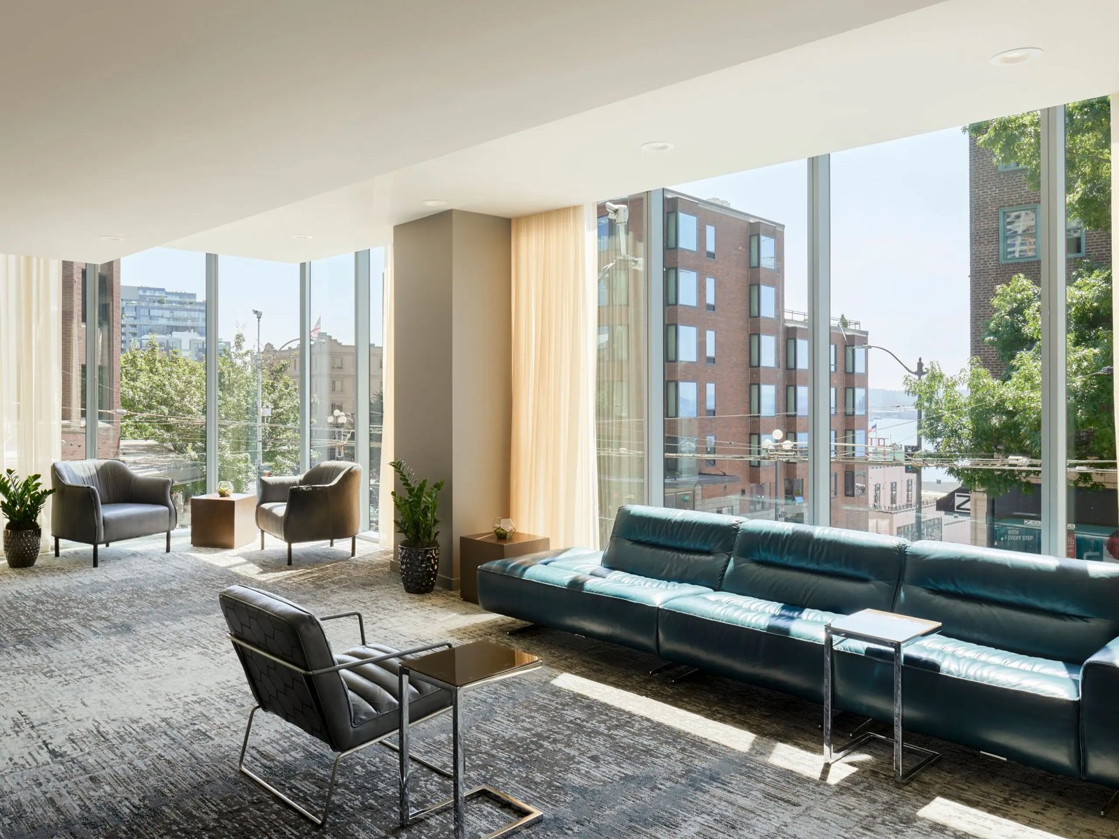 Thompson Seattle, by Hyatt, eat & drink