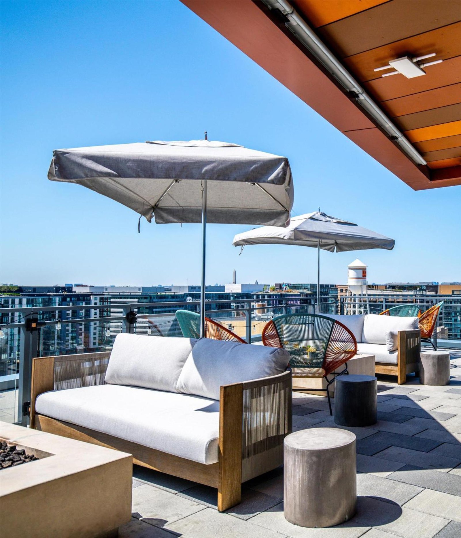 The Morrow Washington DC, Curio Collection by Hilton, vibe