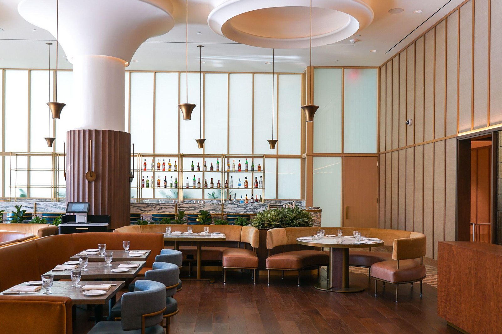 The Morrow Washington DC, Curio Collection by Hilton, eat & drink
