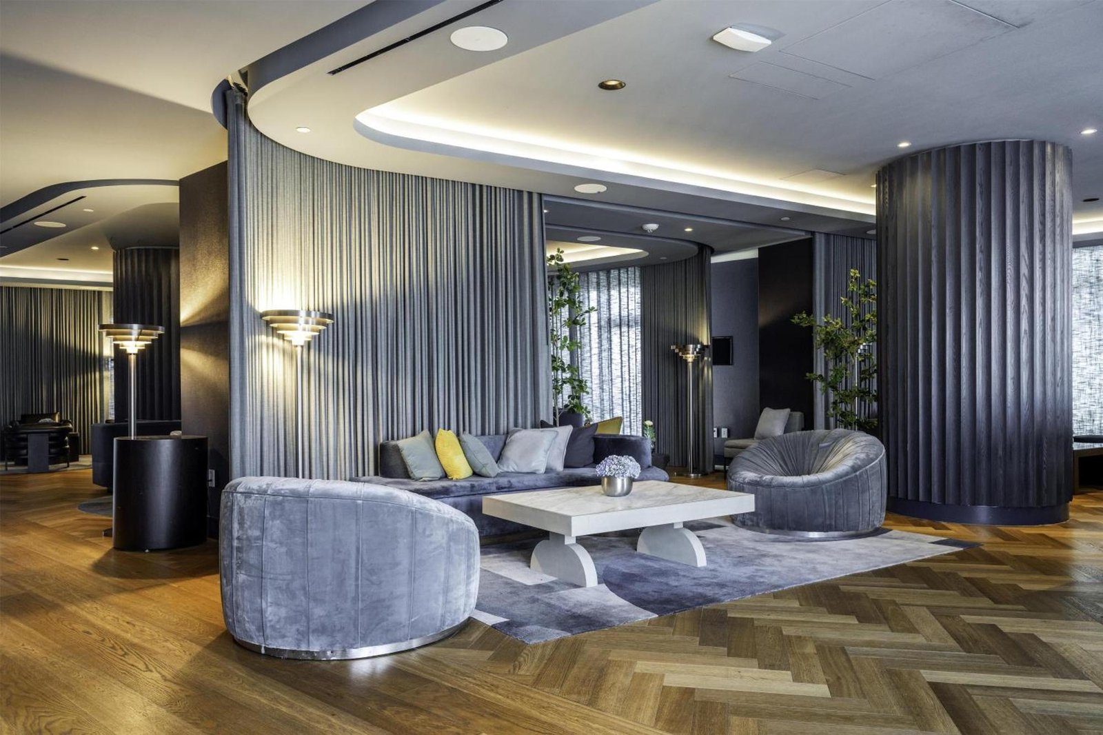 The Morrow Washington DC, Curio Collection by Hilton