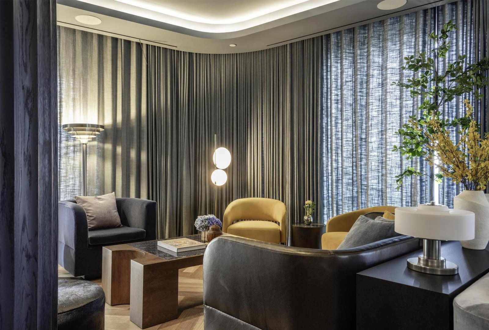 The Morrow Washington DC, Curio Collection by Hilton, eat & drink
