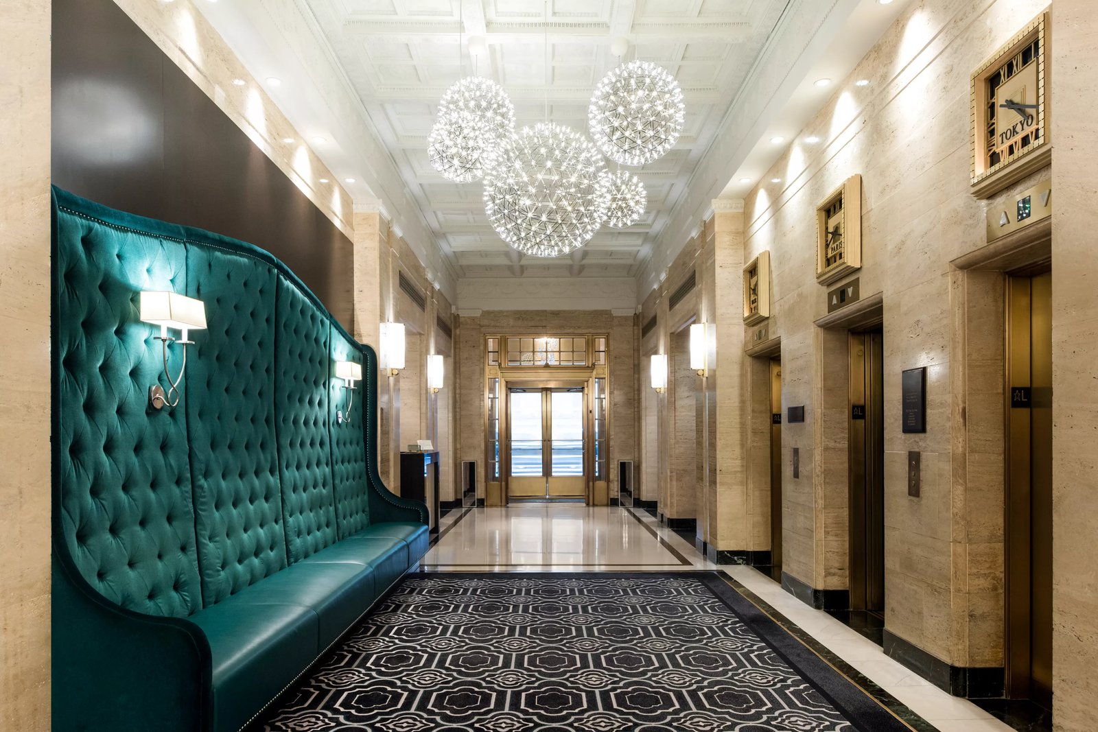 Sofitel Washington DC Lafayette Square, vibe
