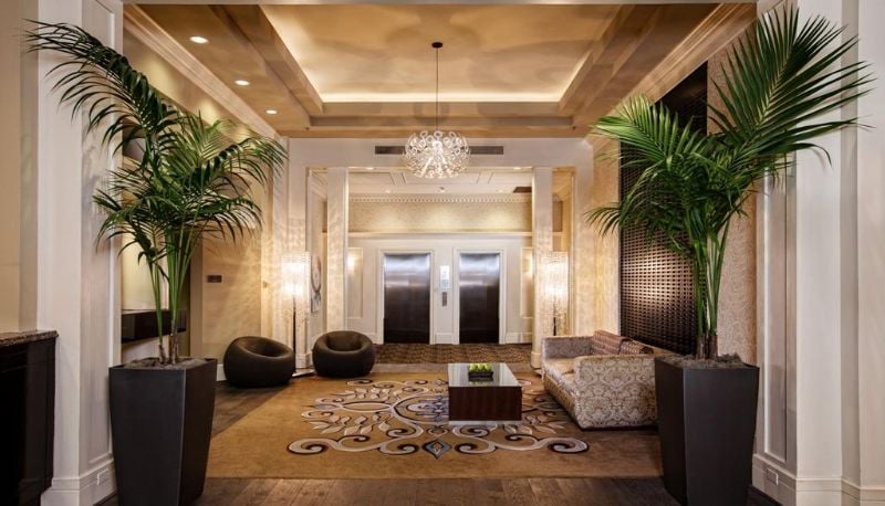 The Alexis Royal Sonesta Hotel Seattle, vibe