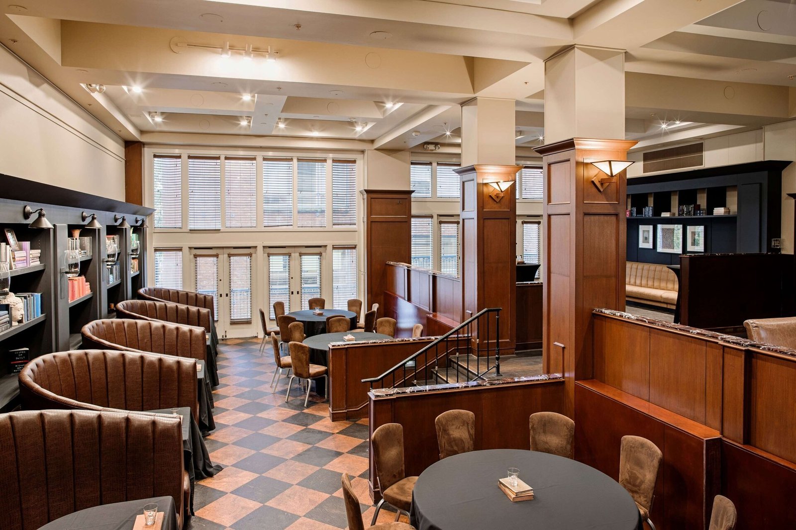 The Alexis Royal Sonesta Hotel Seattle, the bookstore bar & café