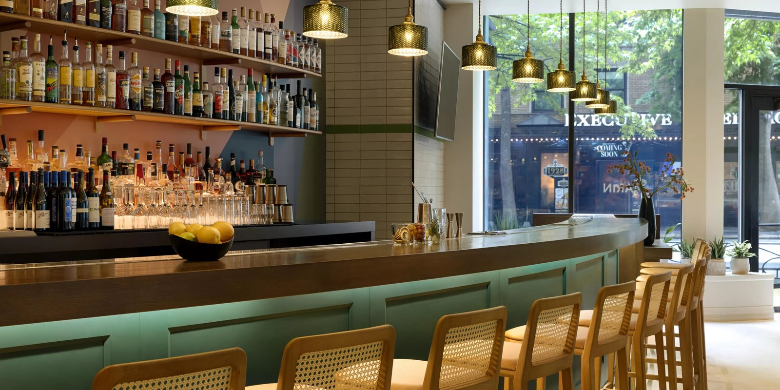 Kimpton Hotel Monaco Seattle, eat & drink