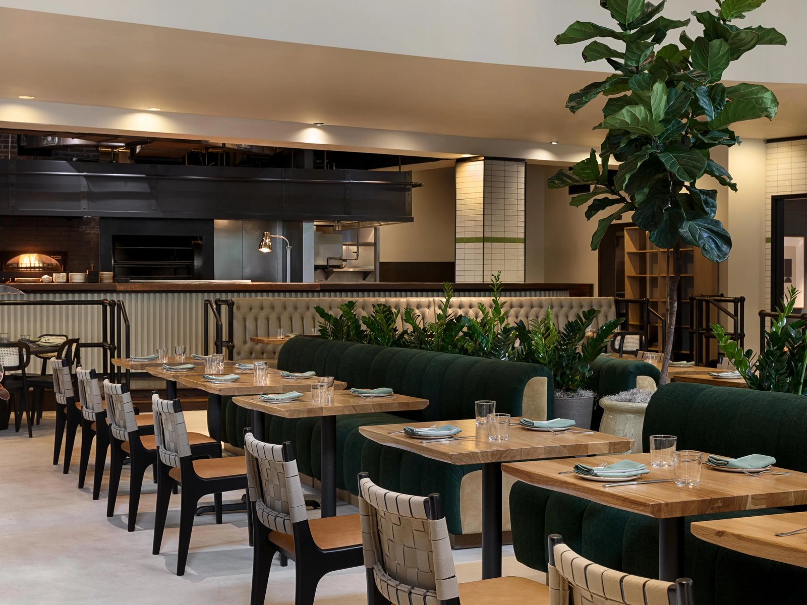 Kimpton Hotel Monaco Seattle, eat & drink