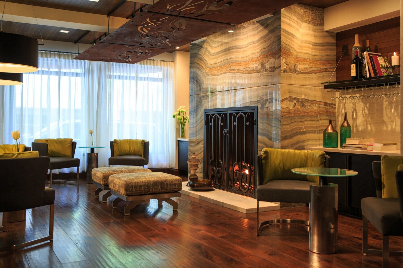 Kimpton Hotel Vintage Seattle, eat & drink