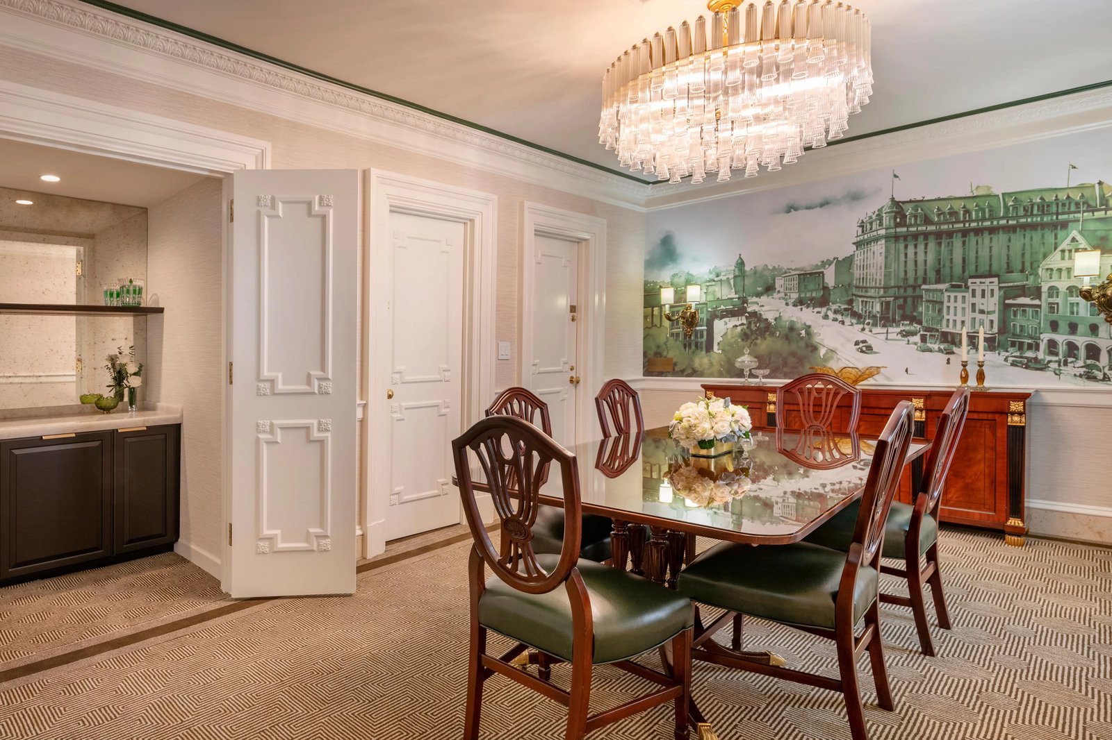 InterContinental the Willard Washington D.C. by IHG, eat & drink