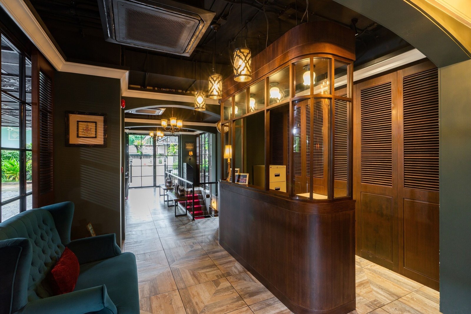 The Coach Hotel Bangkok