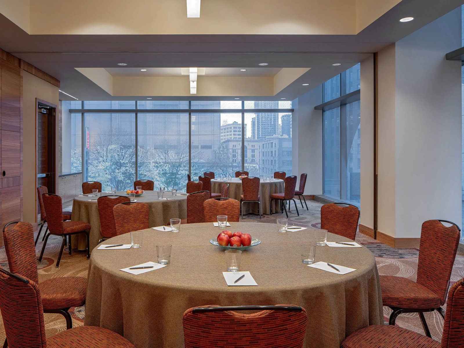 Hyatt at Olive 8, eat & drink
