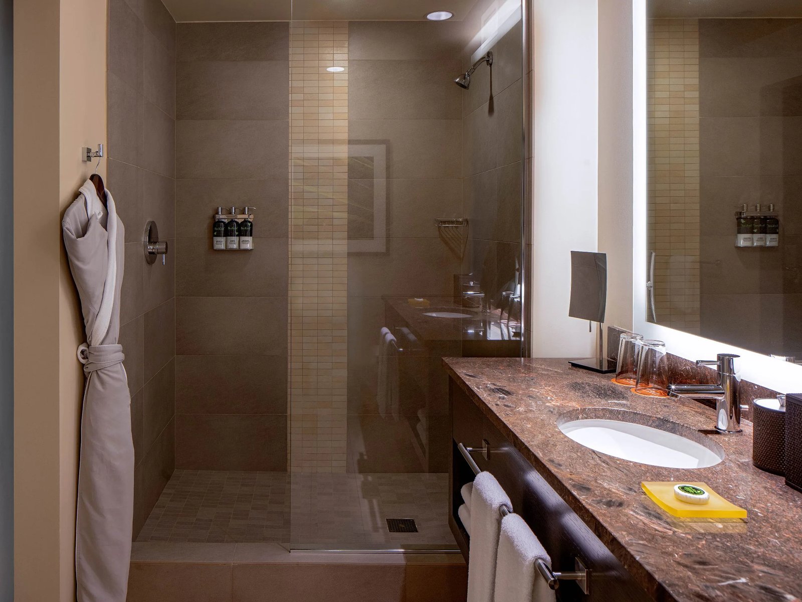 Hyatt at Olive 8, rooms
