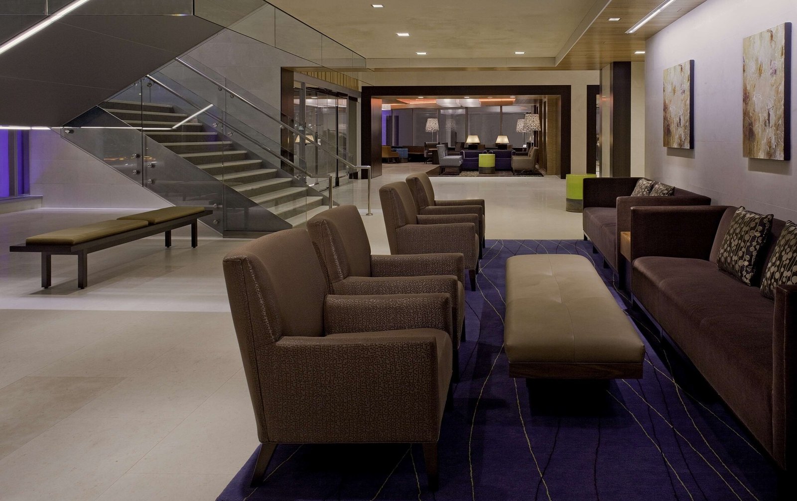 Hyatt at Olive 8, vibe