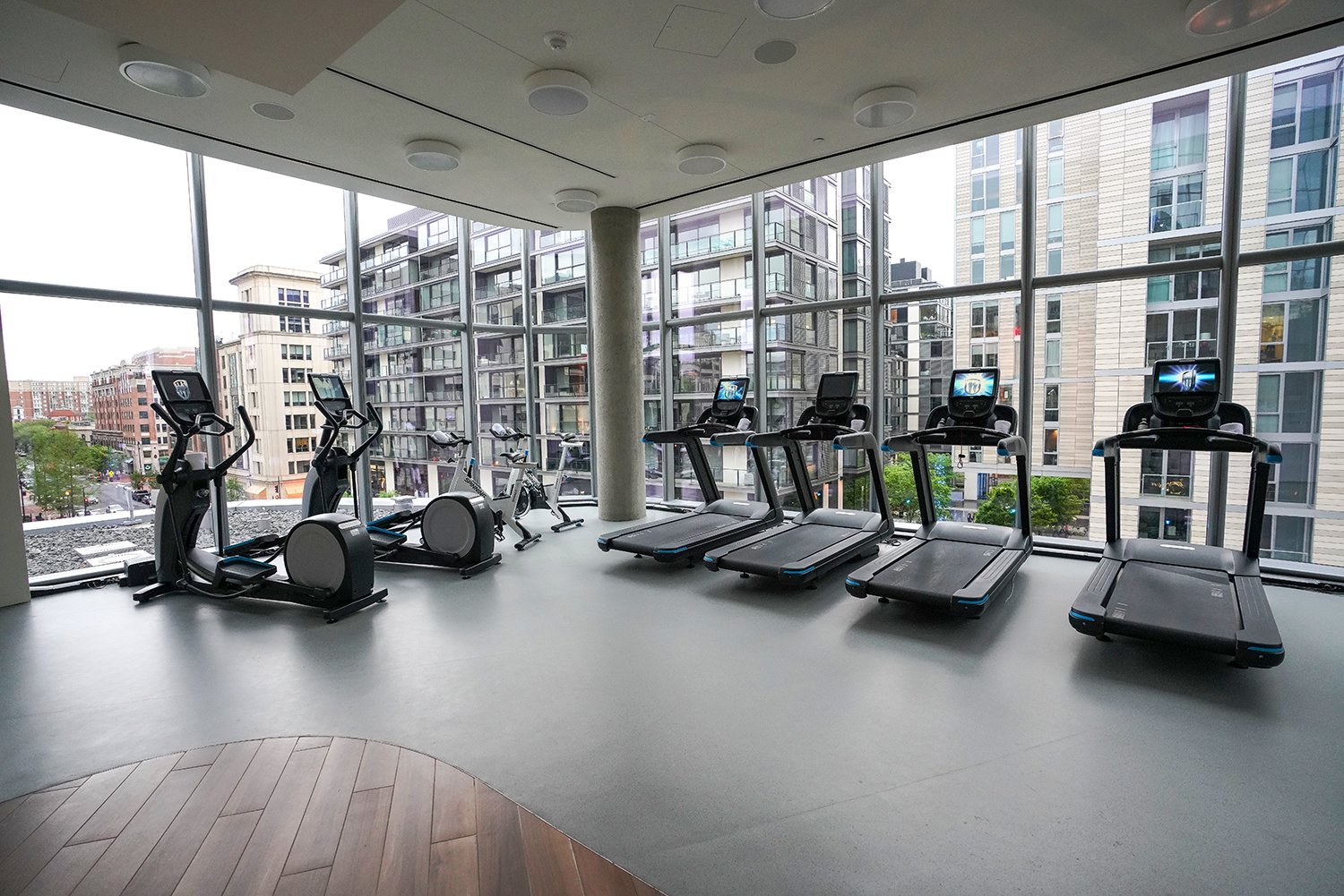 Conrad Washington, DC, the gym