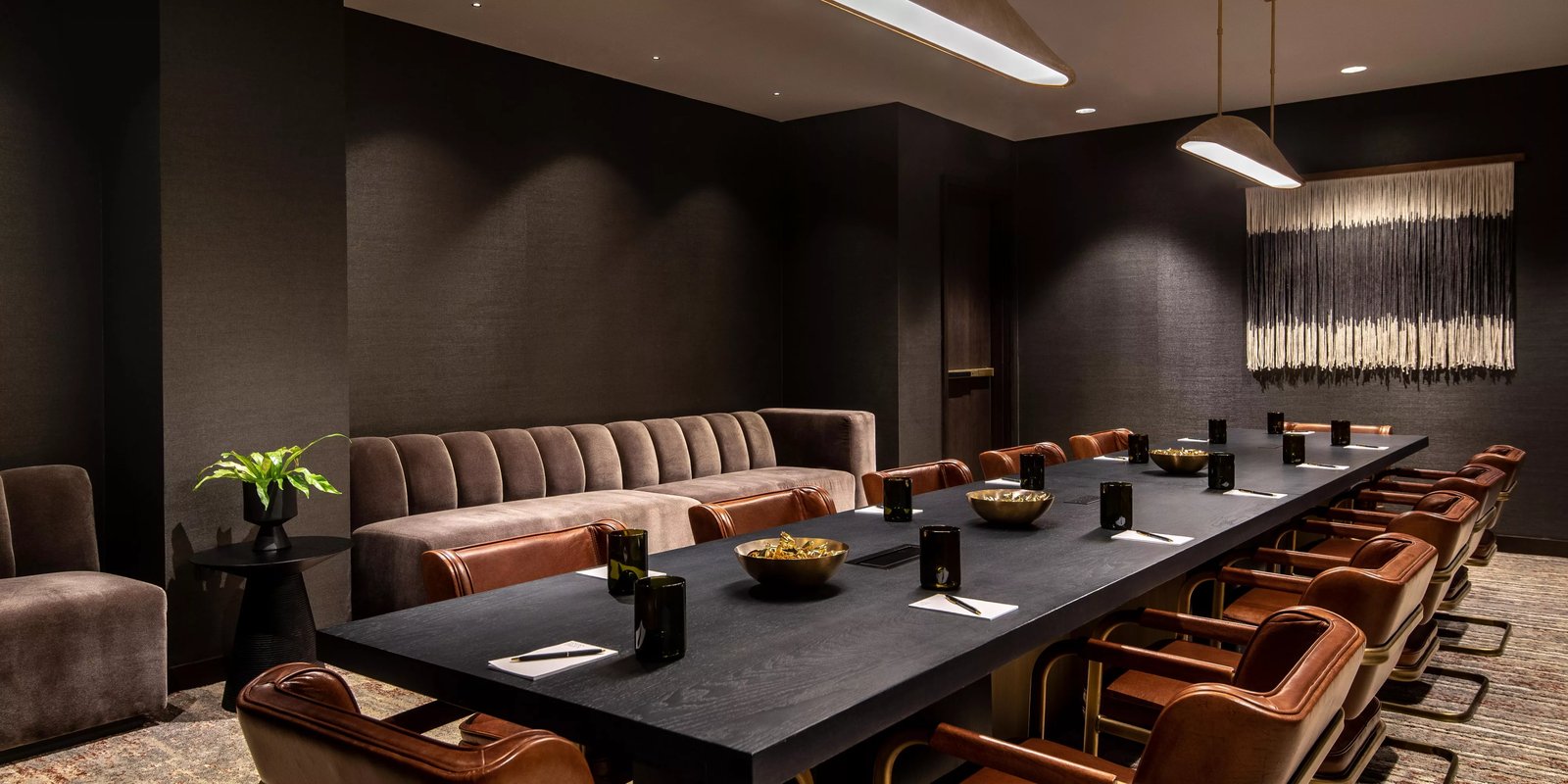Yours Truly DC Hotel - Vignette Collection by IHG, eat & drink