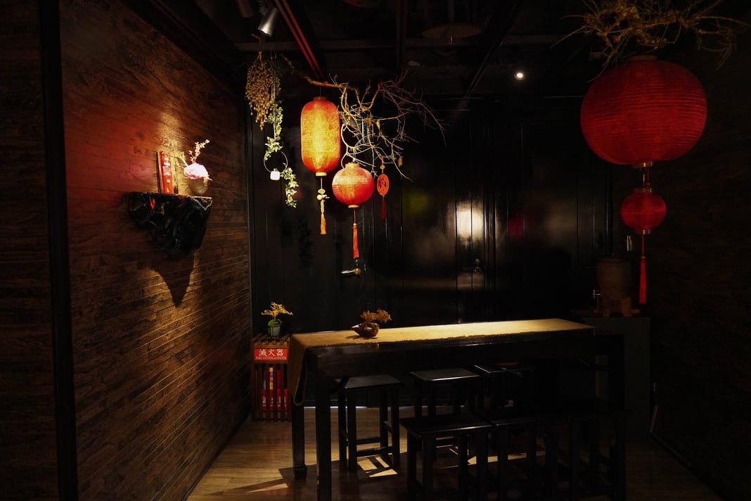 Palais de Chine Hotel — eat & drink