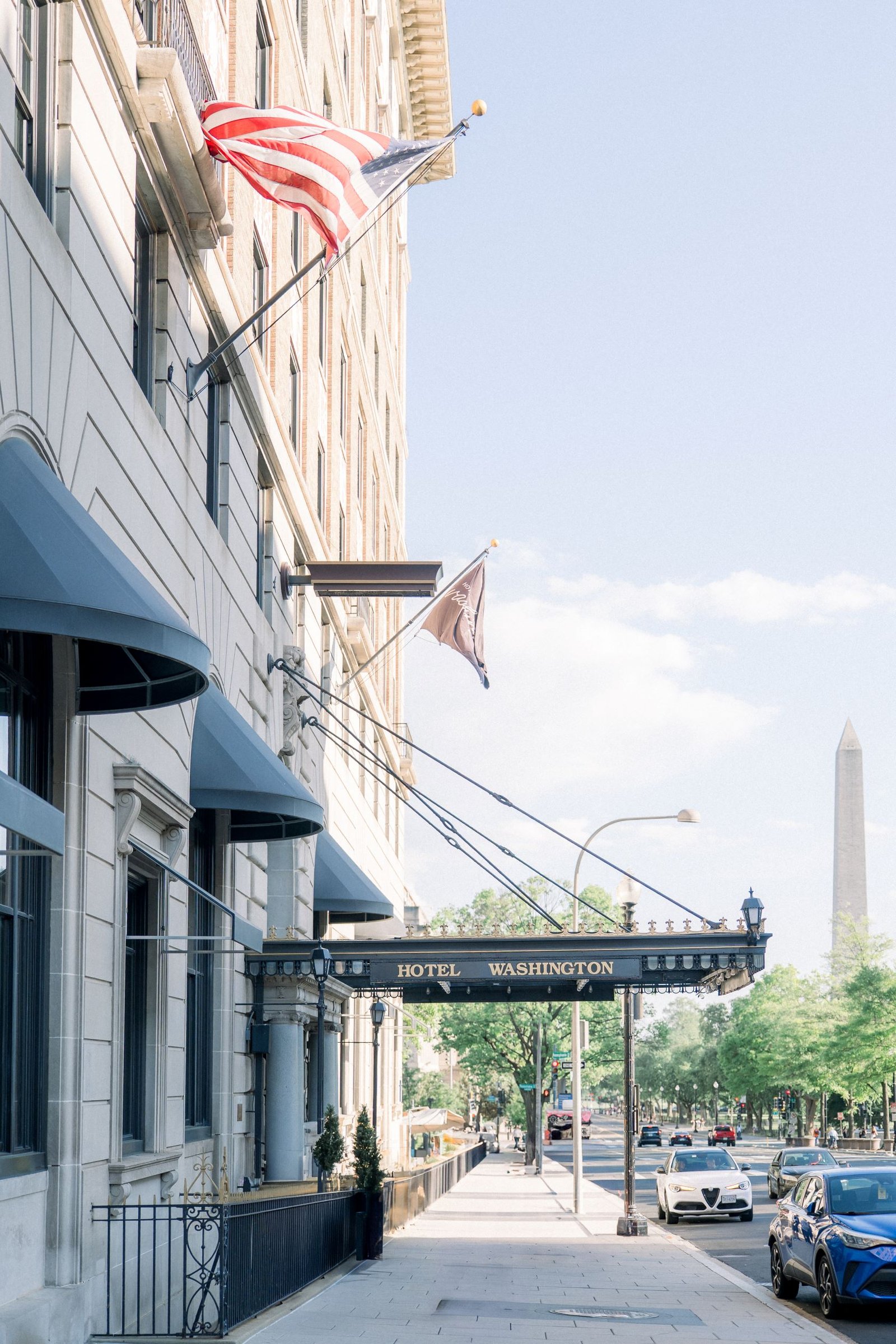 Hotel Washington, backstory