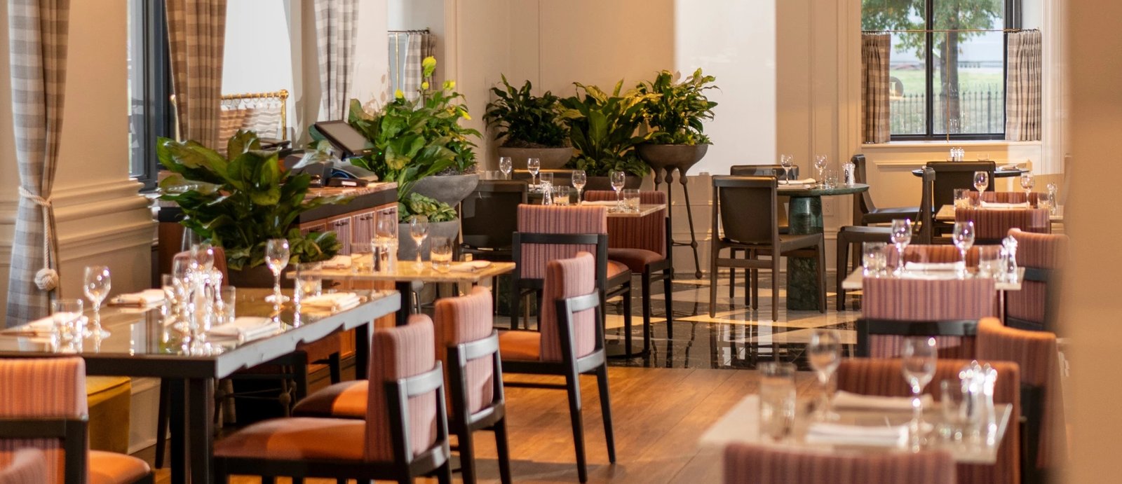 Hotel Washington, eat & drink