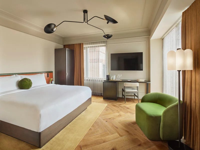 SIXTY DC, rooms
